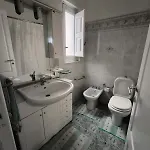بيت ضيافة La Casa Del Viaggiatore برونتي